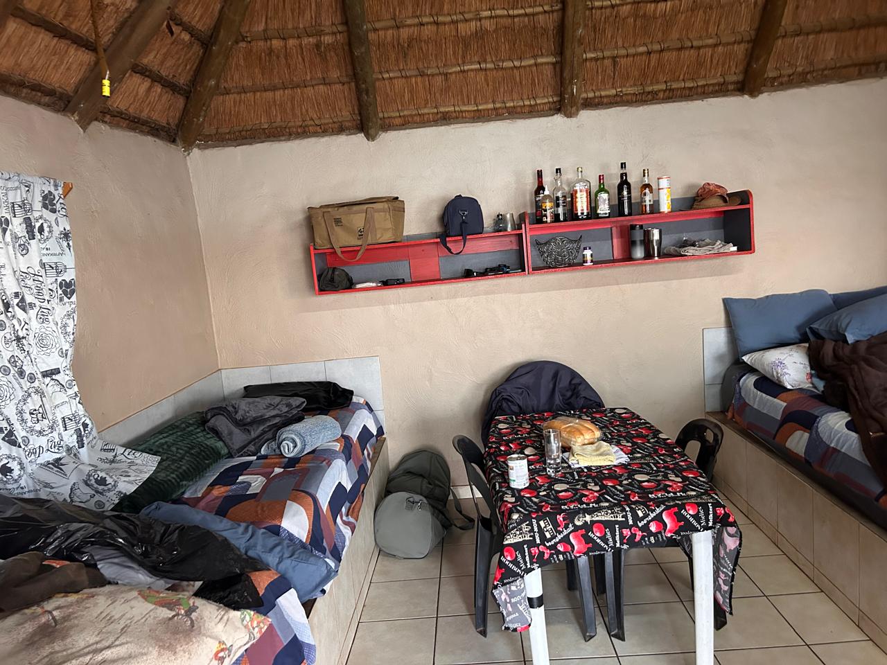 4 bed huisie van binne
