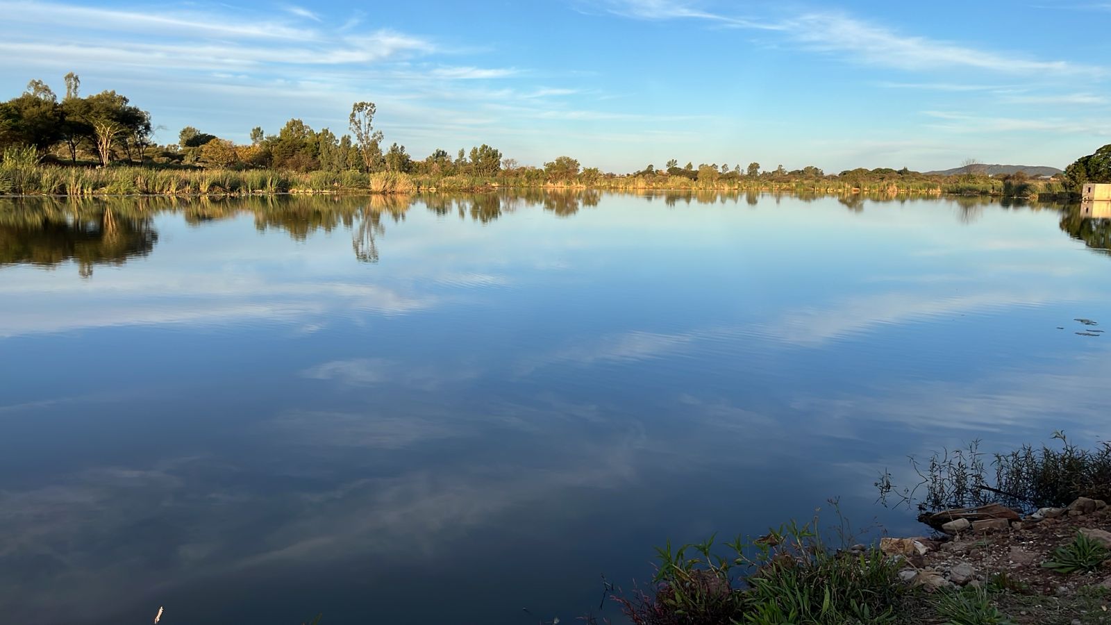 Bass Bay dam view